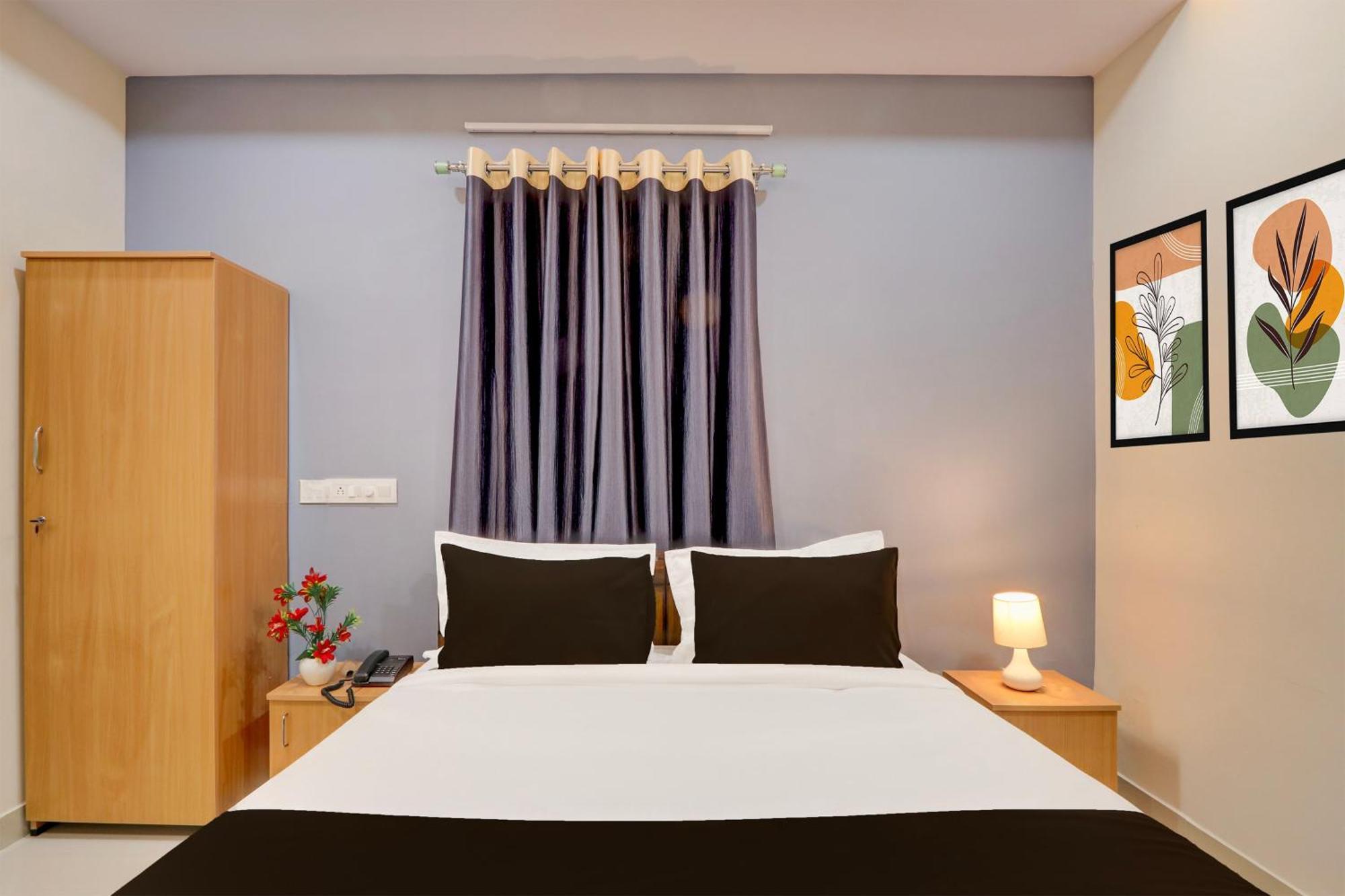 Super Townhouse Nanak Ram Guda Near Waverock Sez حيدر أباد المظهر الخارجي الصورة